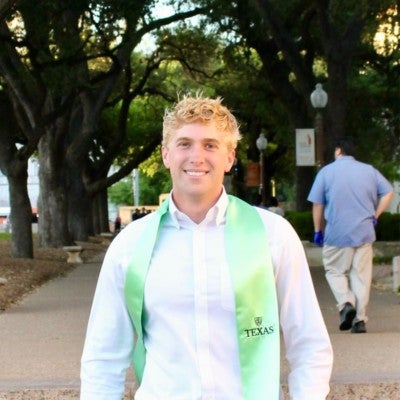 Cecil Armstrong, Staff Geologist at Roux & 2024 Energy Studies Minor Student